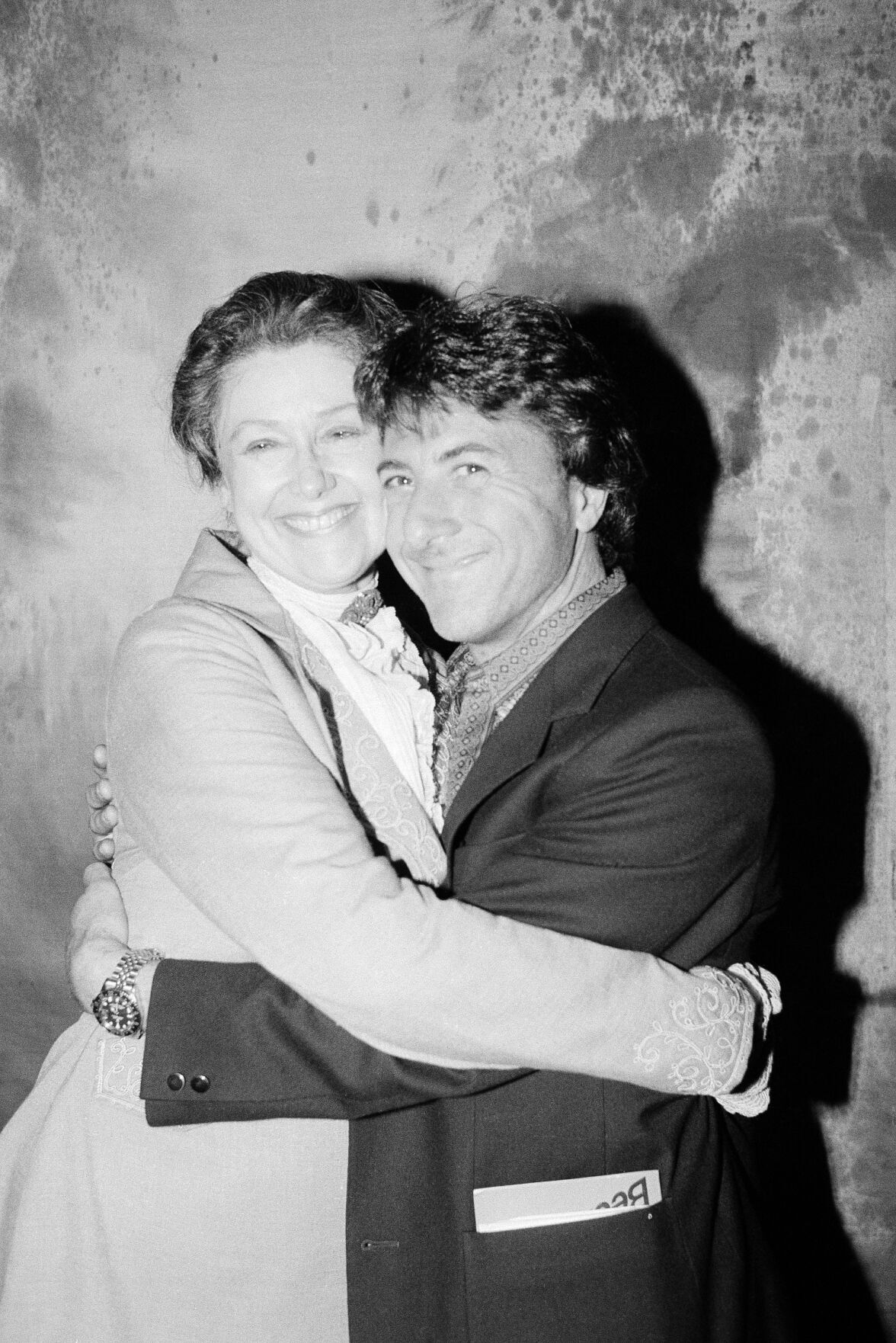 Dustin Hoffman, Elizabeth Wilson
